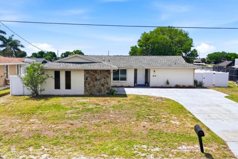 Casa en venta en Port Charlotte, Florida, 3 dormitorios, 143.16 m2 № 2334266 - foto 15