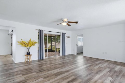 Casa en venta en Port Charlotte, Florida, 3 dormitorios, 143.16 m2 № 2334266 - foto 23