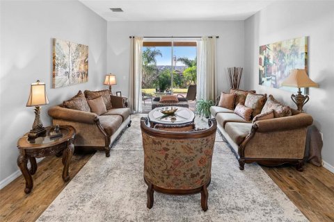 Casa en venta en Clermont, Florida, 4 dormitorios, 235.97 m2 № 1820927 - foto 2