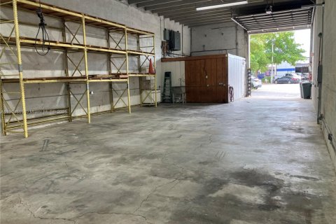 Купить коммерческую недвижимость в Катлер-Бей, Флорида № 1965481 - фото 11