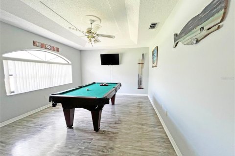House in Palm Coast, Florida 3 bedrooms, 208.01 sq.m. № 1885561 - photo 14