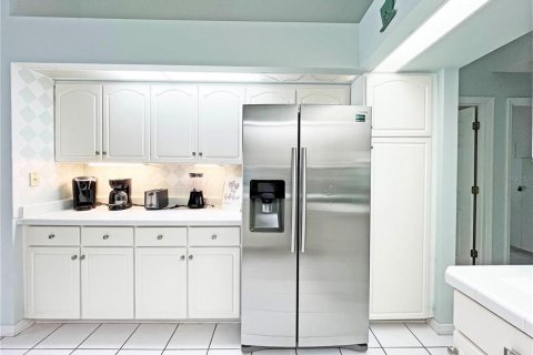 House in Palm Coast, Florida 3 bedrooms, 208.01 sq.m. № 1885561 - photo 19