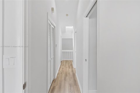 Townhouse in Delray Beach, Florida 3 bedrooms, 180.04 sq.m. № 1697119 - photo 12