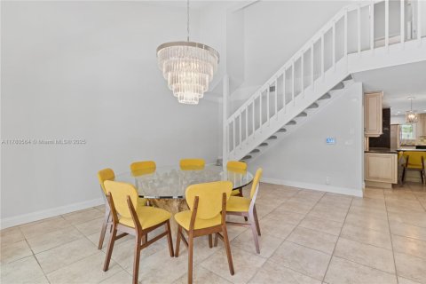 Townhouse in Delray Beach, Florida 3 bedrooms, 180.04 sq.m. № 1697119 - photo 11