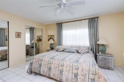 Condo in Dania Beach, Florida, 2 bedrooms № 2181185 - photo 24