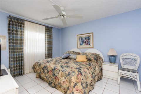 Condo in Dania Beach, Florida, 2 bedrooms № 2181185 - photo 28