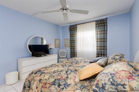 Condo in Dania Beach, Florida, 2 bedrooms № 2181185 - photo 29