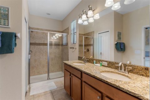 House in Davenport, Florida 4 bedrooms, 206.71 sq.m. № 1901302 - photo 14