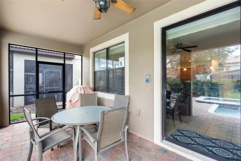 House in Davenport, Florida 4 bedrooms, 206.71 sq.m. № 1901302 - photo 26