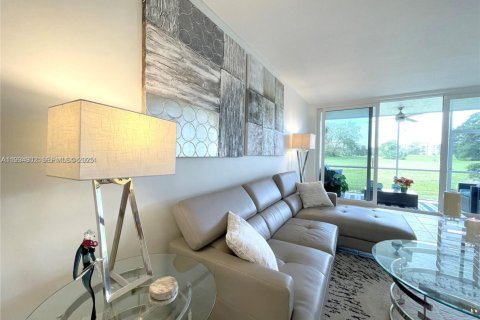 Condominio en alquiler en Pompano Beach, Florida, 2 dormitorios, 102.19 m2 № 1993047 - foto 8