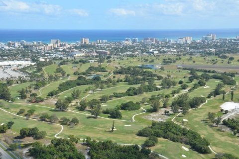 Condominio en alquiler en Pompano Beach, Florida, 2 dormitorios, 102.19 m2 № 1993047 - foto 27