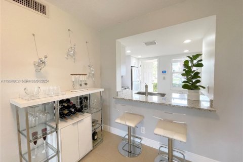 Condominio en alquiler en Pompano Beach, Florida, 2 dormitorios, 102.19 m2 № 1993047 - foto 12