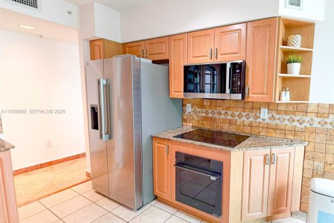 Condominio en alquiler en Aventura, Florida, 2 dormitorios, 149.57 m2 № 2055547 - foto 12