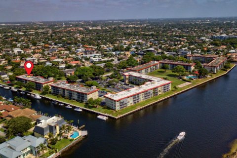 Condo in Lighthouse Point, Florida, 2 bedrooms  № 2251016 - photo 8