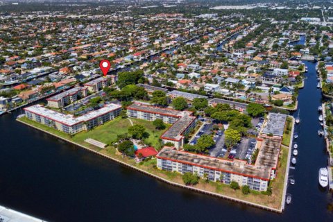 Condo in Lighthouse Point, Florida, 2 bedrooms  № 2251016 - photo 4