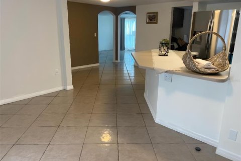 House in Holiday, Florida 3 bedrooms, 135.36 sq.m. № 2110142 - photo 11