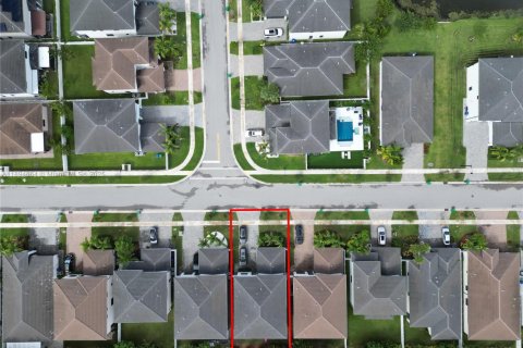 Casa en alquiler en Miramar, Florida, 5 dormitorios, 337.51 m2 № 1947112 - foto 20