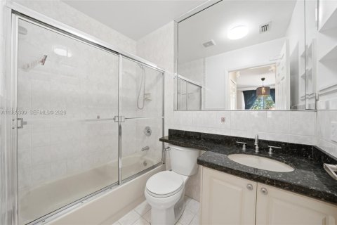 Copropriété à louer à Hialeah, Floride: 2 chambres, 87.33 m2 № 2051512 - photo 18