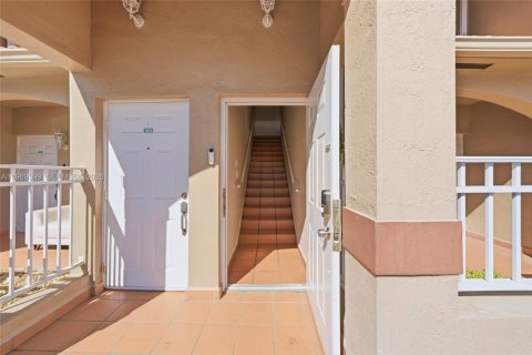 Copropriété à louer à Hialeah, Floride: 2 chambres, 87.33 m2 № 2051512 - photo 20