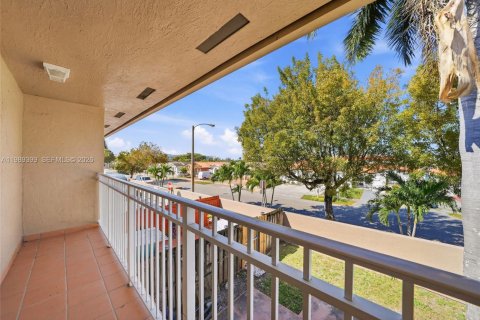 Copropriété à louer à Hialeah, Floride: 2 chambres, 87.33 m2 № 2051512 - photo 14