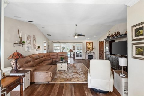 House in Punta Gorda, Florida 3 bedrooms, 188.87 sq.m. № 1769082 - photo 5
