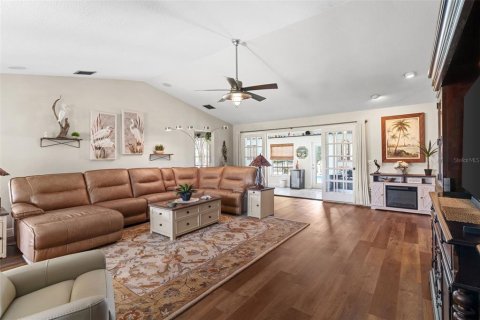 House in Punta Gorda, Florida 3 bedrooms, 188.87 sq.m. № 1769082 - photo 10