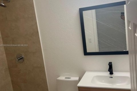 Adosado en alquiler en Homestead, Florida, 4 dormitorios, 132.2 m2 № 1953770 - foto 6