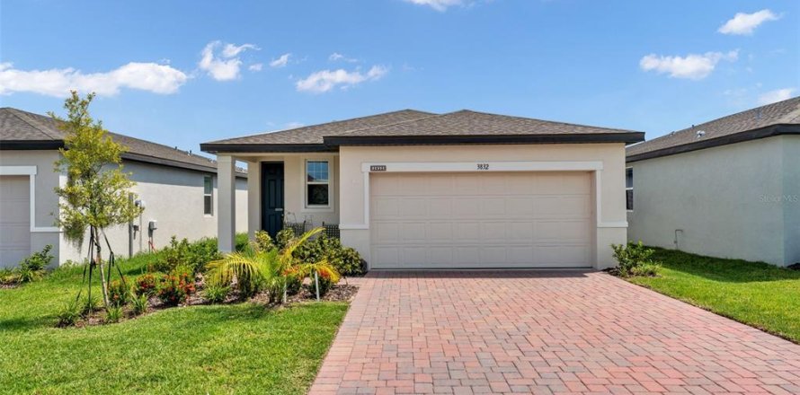 Casa en Winter Haven, Florida 3 dormitorios, 137.87 m2 № 1908522