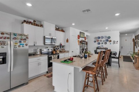 Casa en venta en Winter Haven, Florida, 3 dormitorios, 137.87 m2 № 1908522 - foto 4