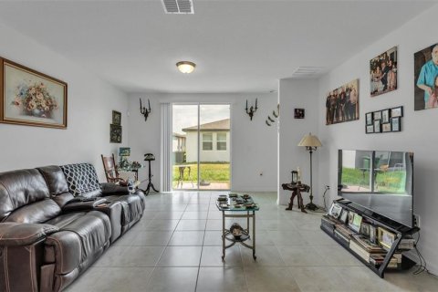 Casa en venta en Winter Haven, Florida, 3 dormitorios, 137.87 m2 № 1908522 - foto 6