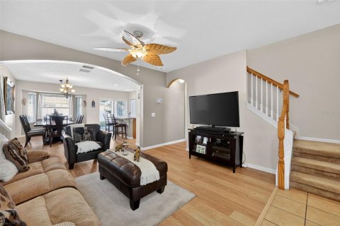 House in Riverview, Florida 4 bedrooms, 210.52 sq.m. № 2166131 - photo 11