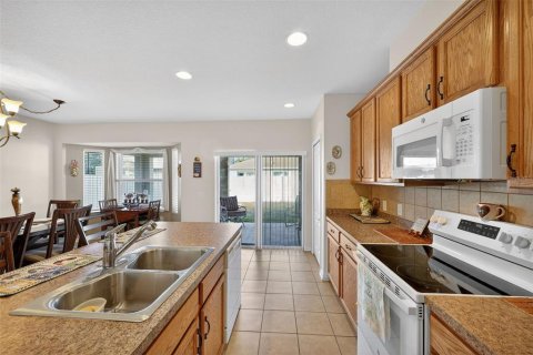House in Riverview, Florida 4 bedrooms, 210.52 sq.m. № 2166131 - photo 19