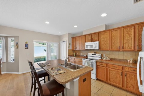 House in Riverview, Florida 4 bedrooms, 210.52 sq.m. № 2166131 - photo 20