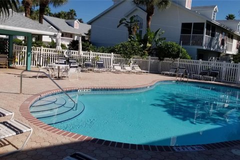 Touwnhouse à louer à Treasure Island, Floride: 2 chambres, 90.12 m2 № 2127564 - photo 4