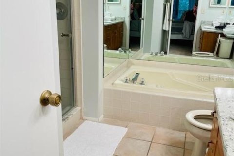 Touwnhouse à louer à Treasure Island, Floride: 2 chambres, 90.12 m2 № 2127564 - photo 13