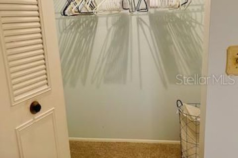 Touwnhouse à louer à Treasure Island, Floride: 2 chambres, 90.12 m2 № 2127564 - photo 21