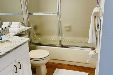 Touwnhouse à louer à Treasure Island, Floride: 2 chambres, 90.12 m2 № 2127564 - photo 23