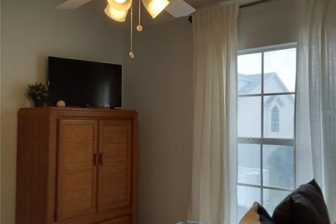 Touwnhouse à louer à Treasure Island, Floride: 2 chambres, 90.12 m2 № 2127564 - photo 26