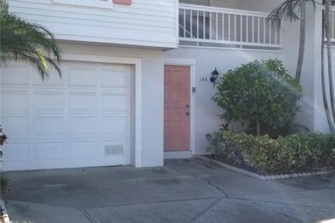 Touwnhouse à louer à Treasure Island, Floride: 2 chambres, 90.12 m2 № 2127564 - photo 2