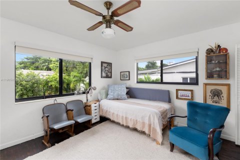 Casa en alquiler en Miami, Florida, 3 dormitorios, 111.67 m2 № 1956319 - foto 9