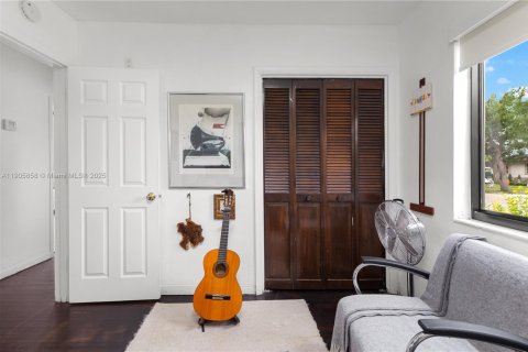 Casa en alquiler en Miami, Florida, 3 dormitorios, 111.67 m2 № 1956319 - foto 14