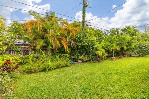 Casa en alquiler en Miami, Florida, 3 dormitorios, 111.67 m2 № 1956319 - foto 19