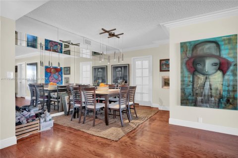 Condo in Key Biscayne, Florida, 2 bedrooms  № 1731977 - photo 23