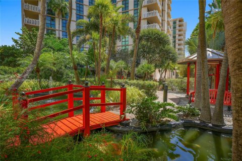 Condo in Key Biscayne, Florida, 2 bedrooms  № 1731977 - photo 3