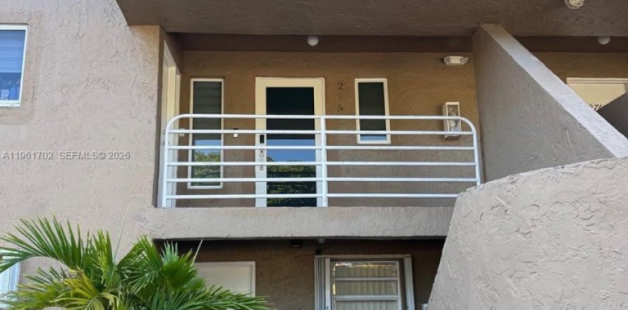 Кондоминиум с 2 спальнями в Хайалиа, Флорида № 2024512