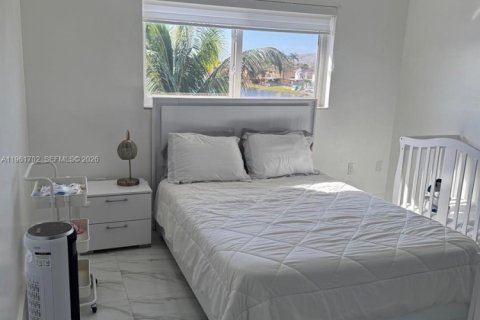 Снять в аренду кондоминиум в Хайалиа, Флорида 2 спальни, 80.82м2, № 2024512 - фото 13