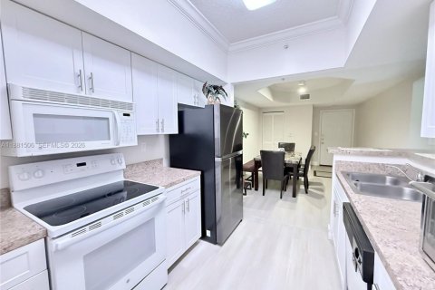 Condominio en venta en Pembroke Pines, Florida, 2 dormitorios, 104.98 m2 № 2063358 - foto 11