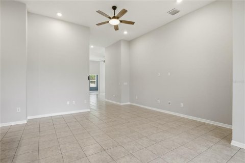 House in Wesley Chapel, Florida 4 bedrooms, 244.98 sq.m. № 2220179 - photo 15
