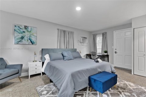 Снять в аренду виллу или дом в Майами, Флорида 263.01м2, № 1992212 - фото 6