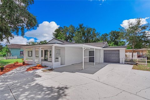 Casa en venta en Orlando, Florida, 4 dormitorios, 147.9 m2 № 1913832 - foto 2